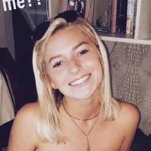 Meet your Posher, Libby